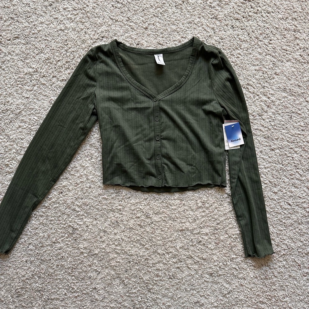 Abound Green Fitted Crop Blouse with V-Neck